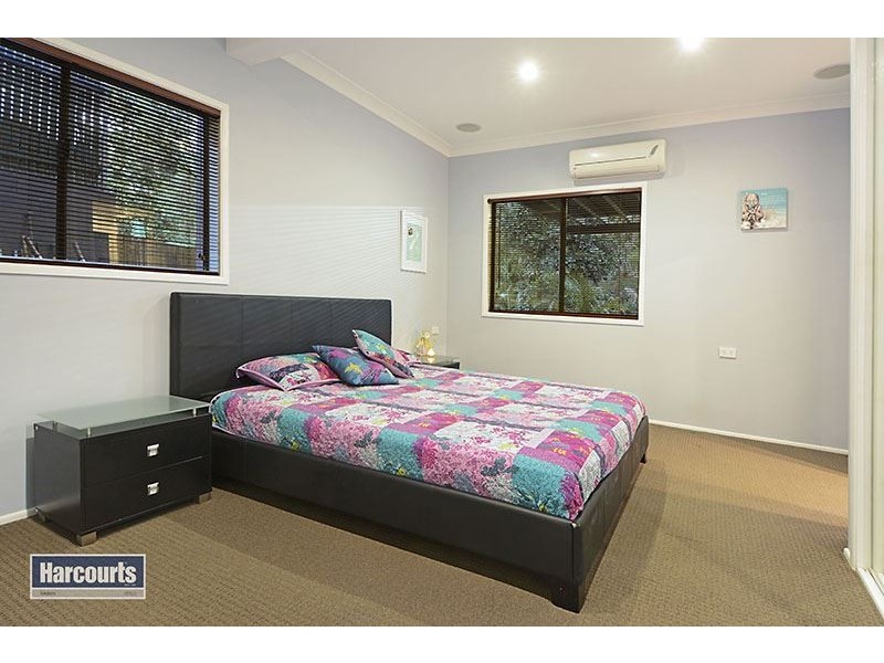 104 Plucks Road, Arana Hills QLD 4054