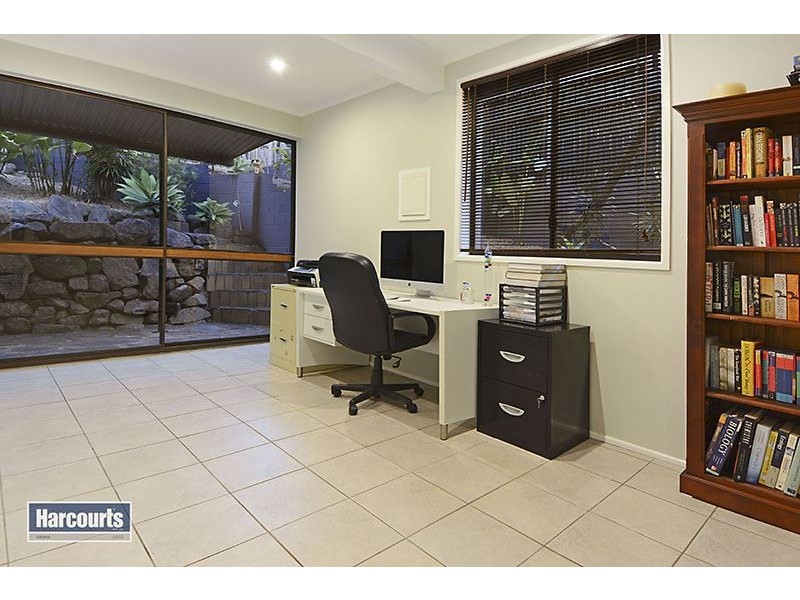 104 Plucks Road, Arana Hills QLD 4054