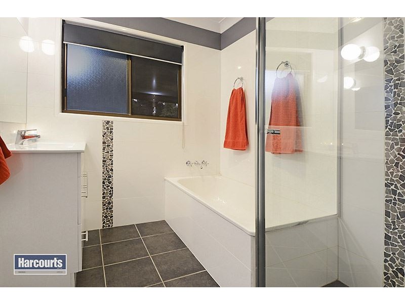 104 Plucks Road, Arana Hills QLD 4054