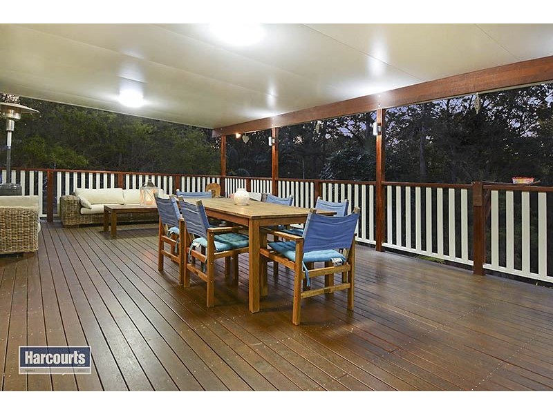 104 Plucks Road, Arana Hills QLD 4054