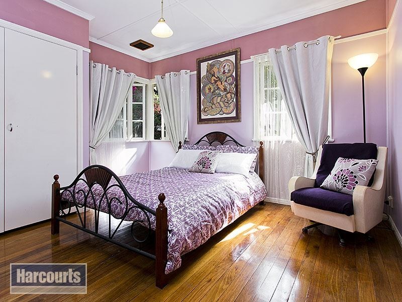 911 Samford Road, Keperra QLD 4054