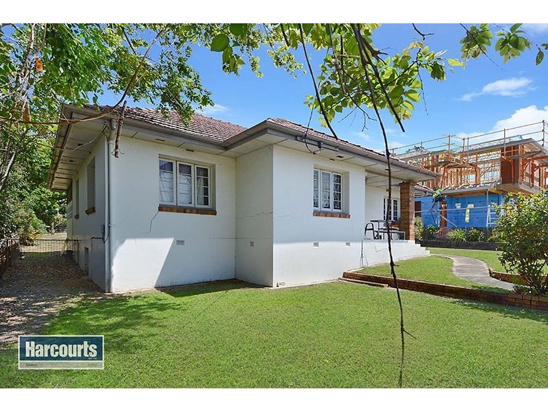 26 Pullen Road, Everton Park QLD 4053