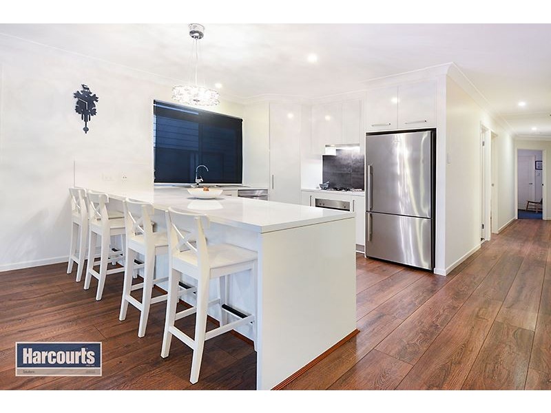 3 Creekside Court, Everton Hills QLD 4053