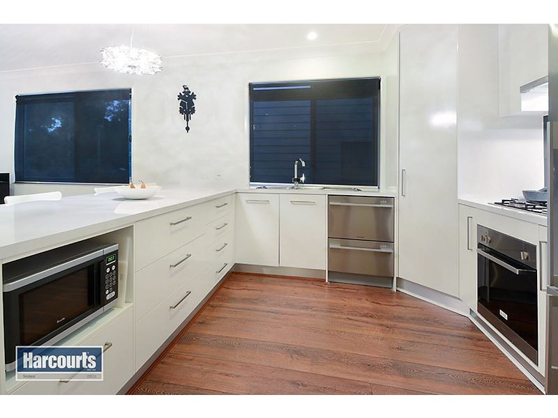 3 Creekside Court, Everton Hills QLD 4053