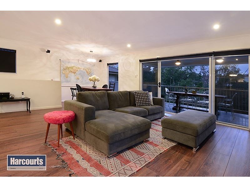 3 Creekside Court, Everton Hills QLD 4053