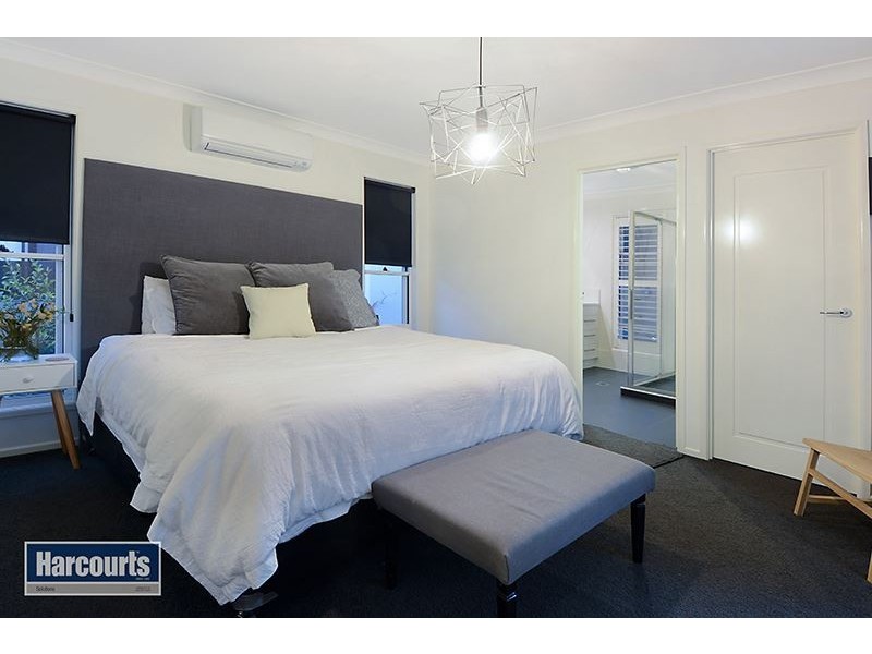 3 Creekside Court, Everton Hills QLD 4053