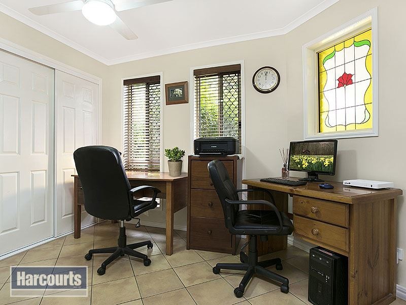 6 Cromarty Close, Ferny Grove QLD 4055
