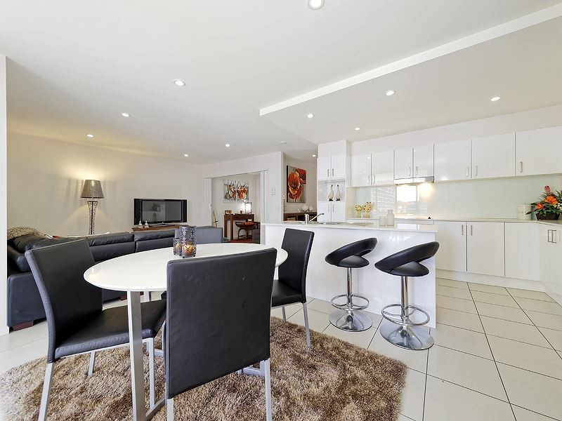 404/20 Playfield Street, Chermside QLD 4032