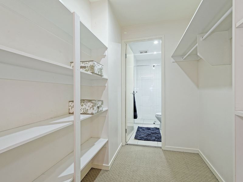 404/20 Playfield Street, Chermside QLD 4032