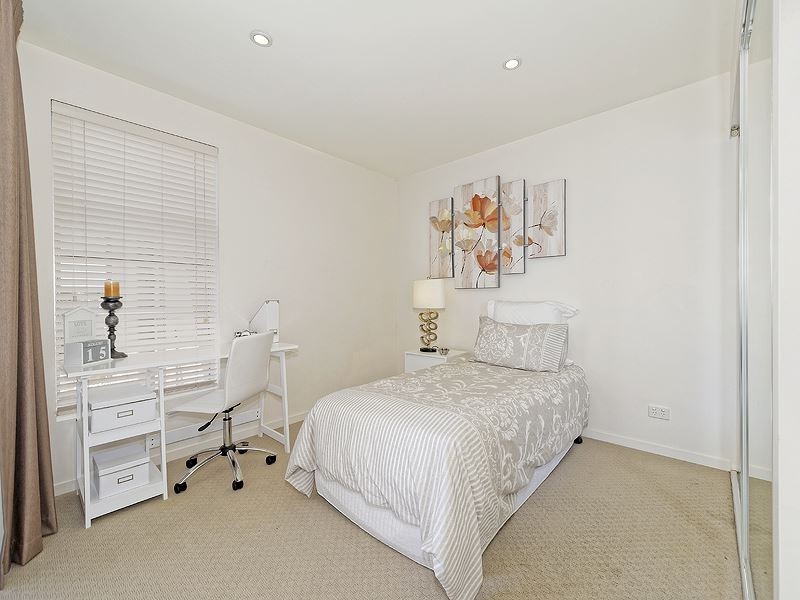 404/20 Playfield Street, Chermside QLD 4032