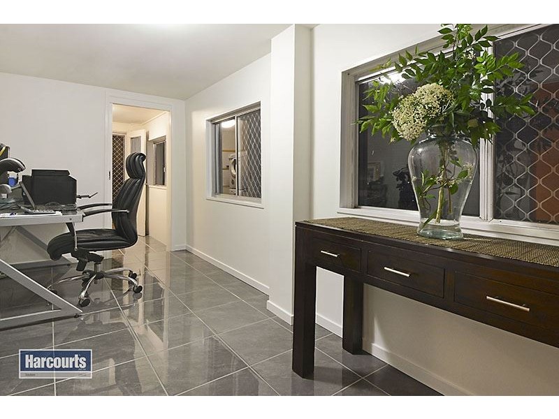 19 Goodenia Street, Everton Hills QLD 4053