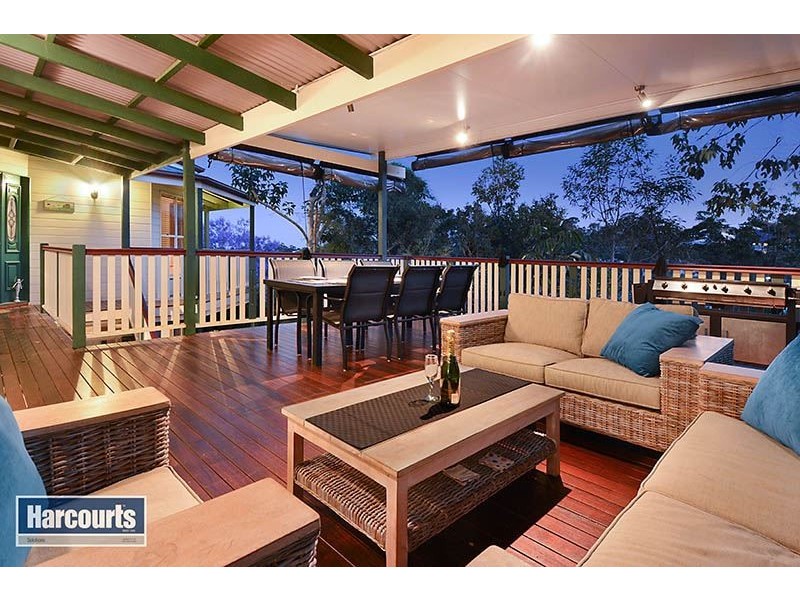 20 Fleetwood Court, Ferny Hills QLD 4055