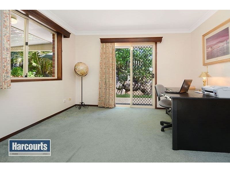 1 Woodvale Court, Everton Hills QLD 4053