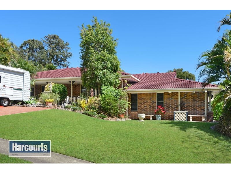 1 Woodvale Court, Everton Hills QLD 4053