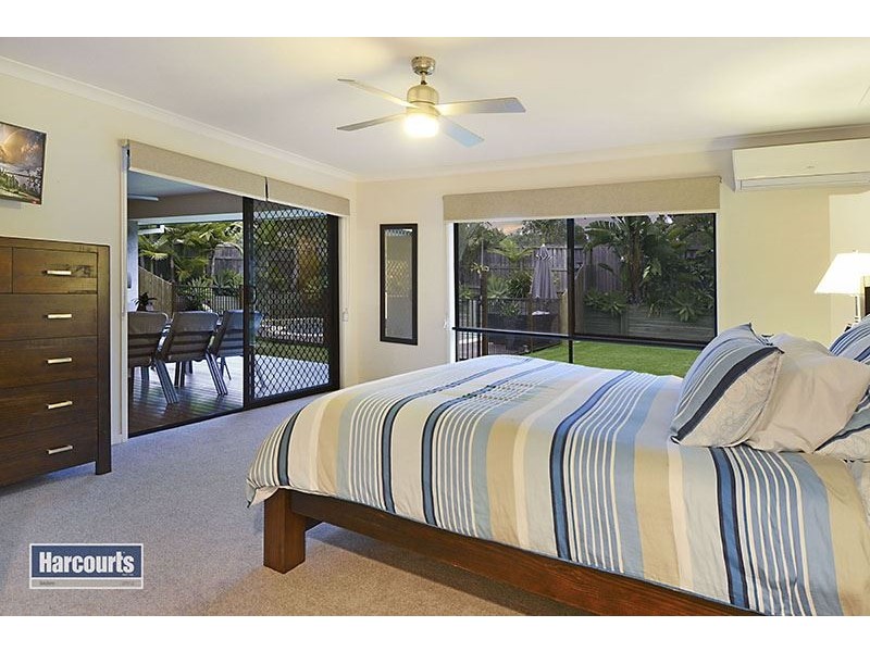 16 Cassinia Court, Eatons Hill QLD 4037