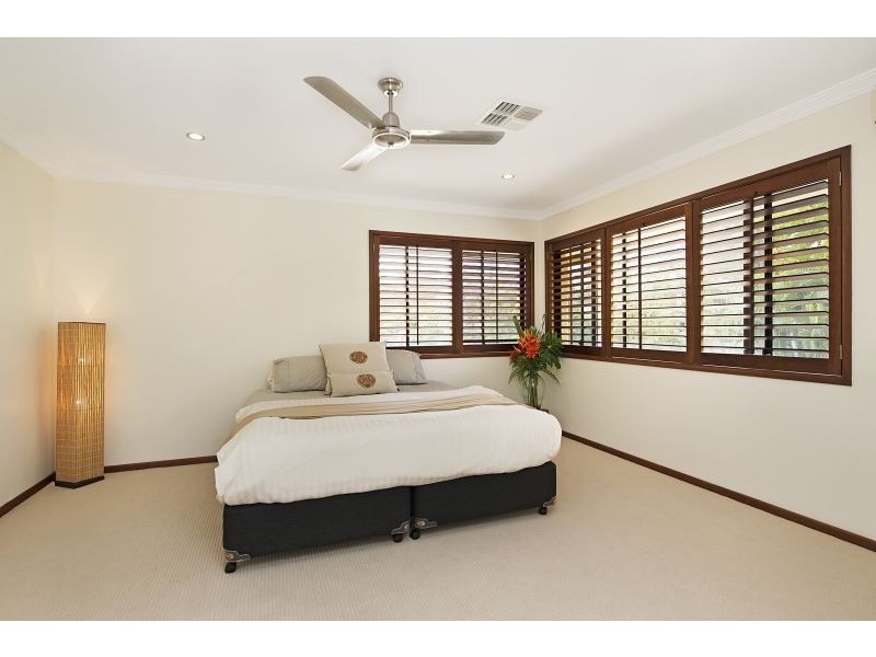 42 Country Club Drive, Albany Creek QLD 4035