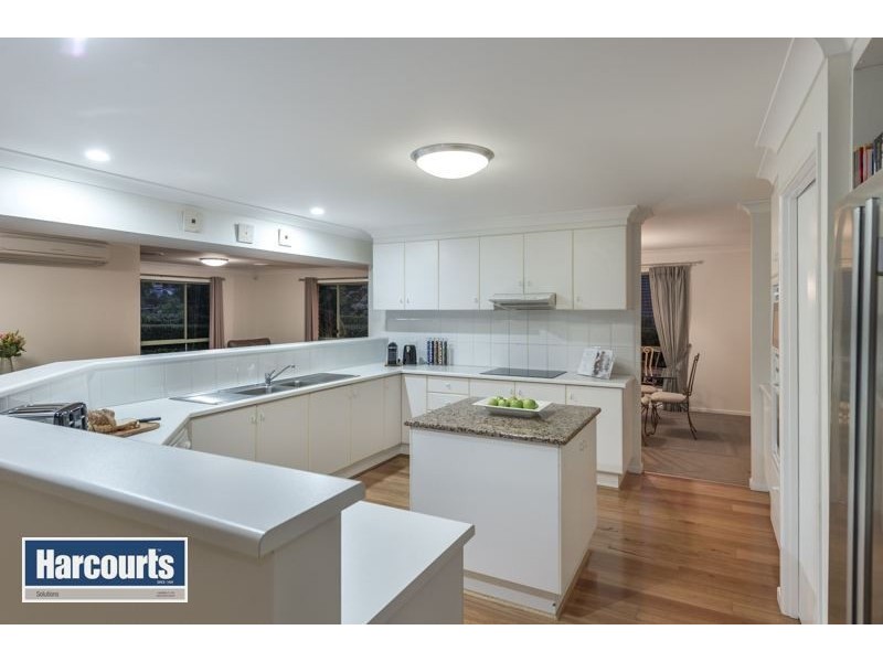 9 Cambridge Close, The Gap QLD 4061