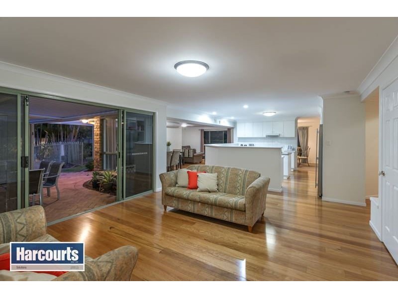 9 Cambridge Close, The Gap QLD 4061