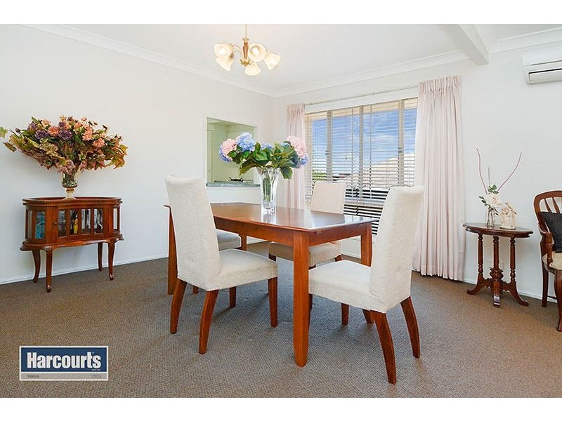 10 Preston Close, Albany Creek QLD 4035