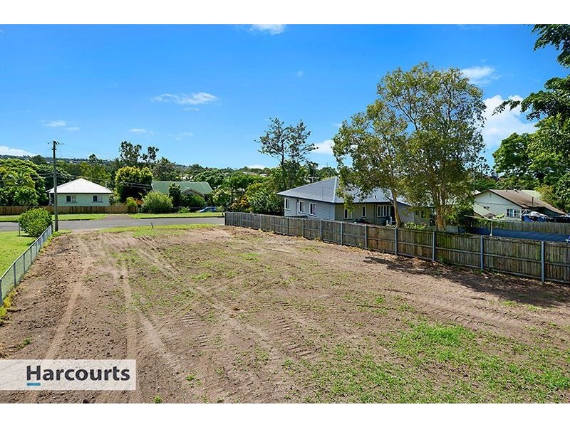 8 Hogan Street, Keperra QLD 4054