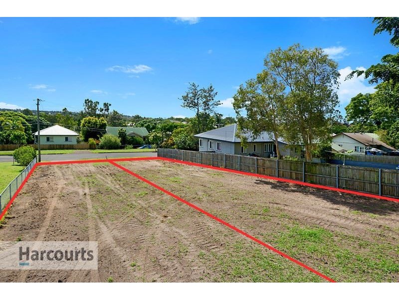 8 Hogan Street, Keperra QLD 4054