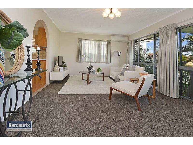 20 Leawarra Crescent, Ferny Hills QLD 4055