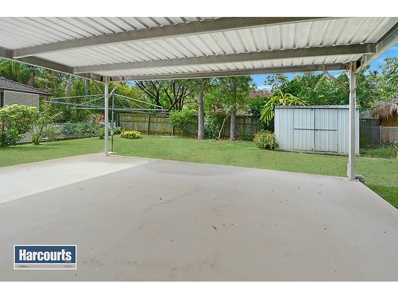 12 Burloo Crescent, Ferny Hills QLD 4055