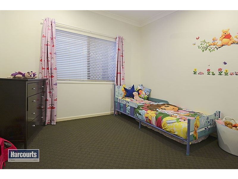 11 Colvillea Court, Everton Hills QLD 4053