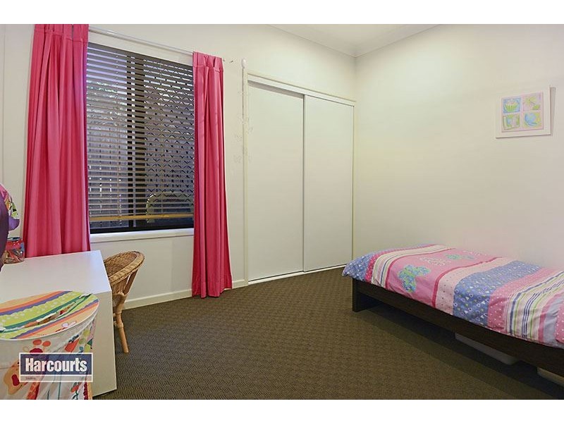 11 Colvillea Court, Everton Hills QLD 4053