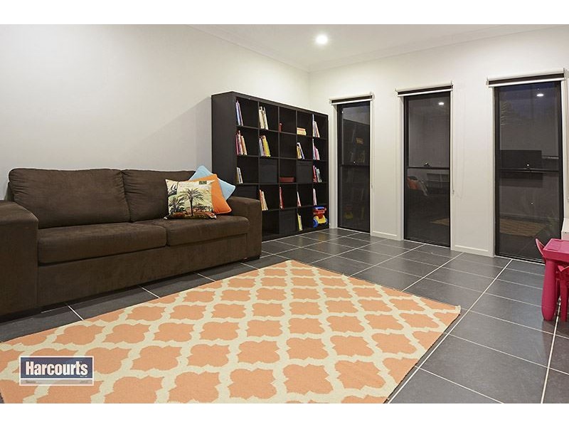 11 Colvillea Court, Everton Hills QLD 4053