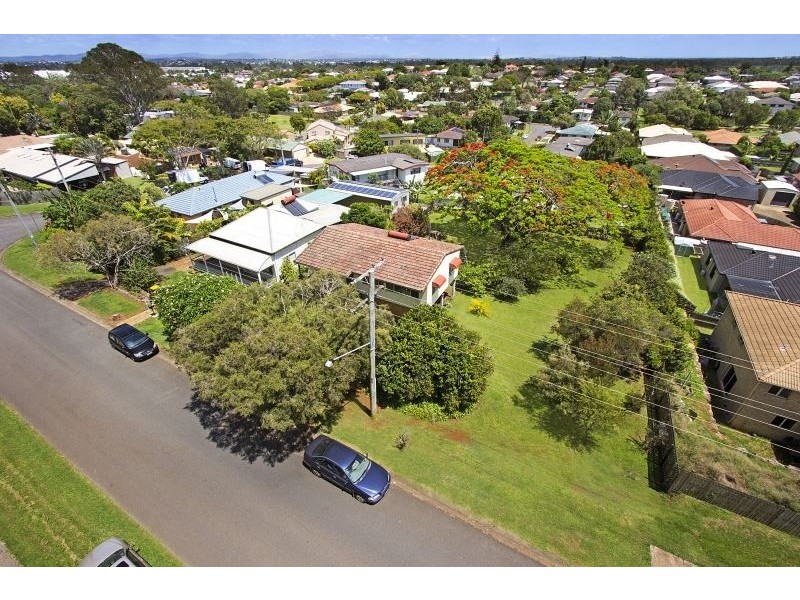 482 – 484 Earnshaw Road, Nudgee QLD 4014