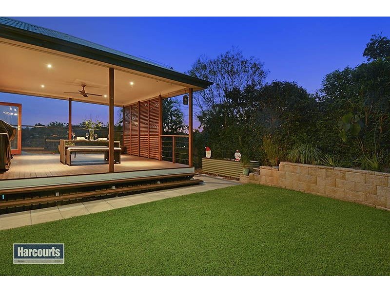 69 Blackwood Drive, Ferny Hills QLD 4055