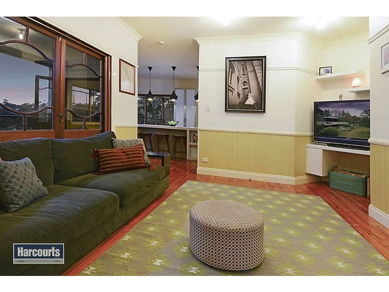 69 Blackwood Drive, Ferny Hills QLD 4055