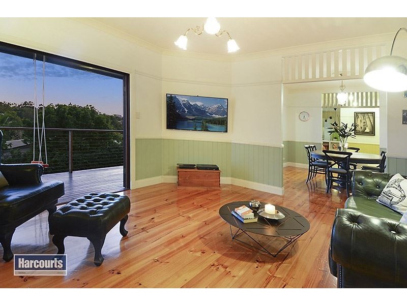 69 Blackwood Drive, Ferny Hills QLD 4055