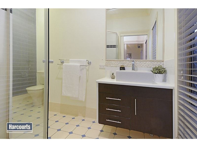 69 Blackwood Drive, Ferny Hills QLD 4055