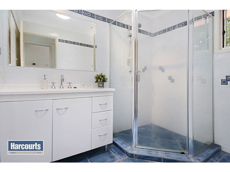 8 Tarnee Street, Ferny Hills QLD 4055