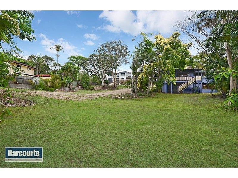 4 – 6 Walkers Road, Everton Hills QLD 4053