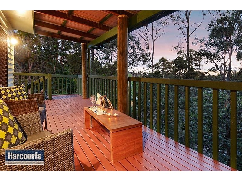 77 Hutton Road, Ferny Hills QLD 4055