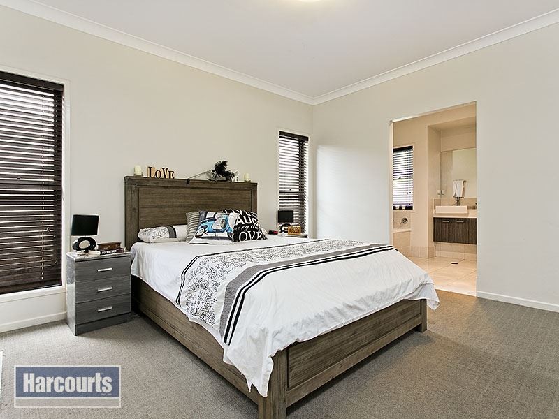 50 Woolshed Street, Ferny Hills QLD 4055