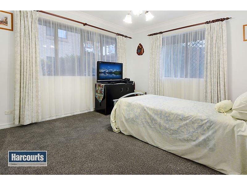 30 Windemere Road, Albany Creek QLD 4035