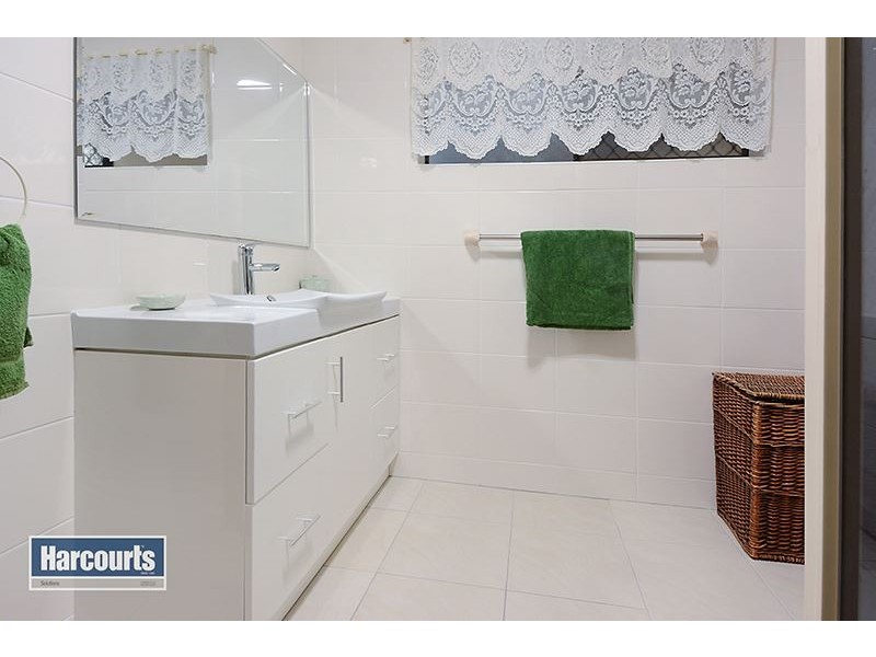 30 Windemere Road, Albany Creek QLD 4035