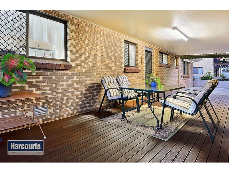 30 Windemere Road, Albany Creek QLD 4035