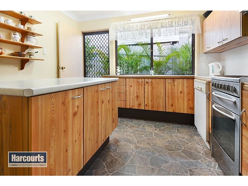 23 Folkstone Avenue, Albany Creek QLD 4035