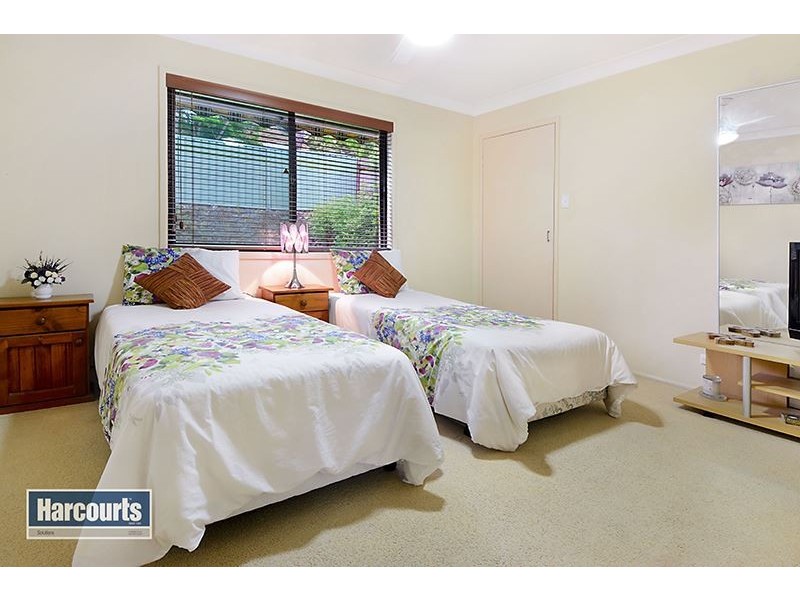 23 Folkstone Avenue, Albany Creek QLD 4035