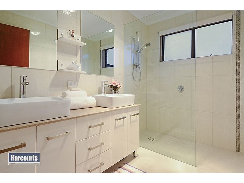 7 Extasis Street, The Gap QLD 4061