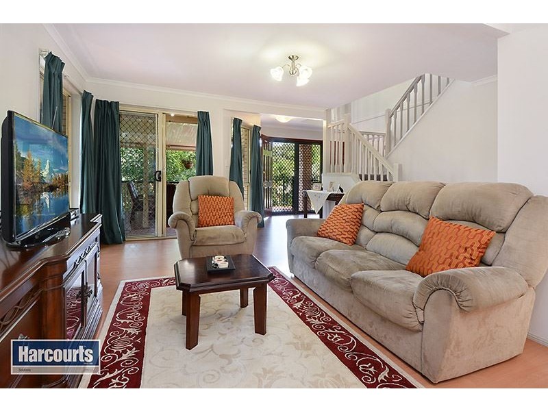 16 Lynwood Court, Ferny Hills QLD 4055