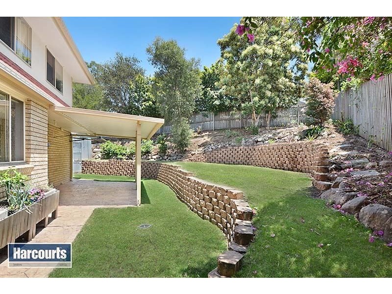 16 Lynwood Court, Ferny Hills QLD 4055