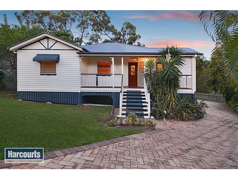 18 Mindi Court, Cashmere QLD 4500