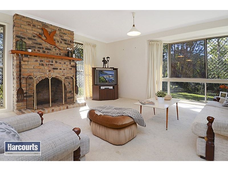 2 Rossleigh Court, Yugar QLD 4520