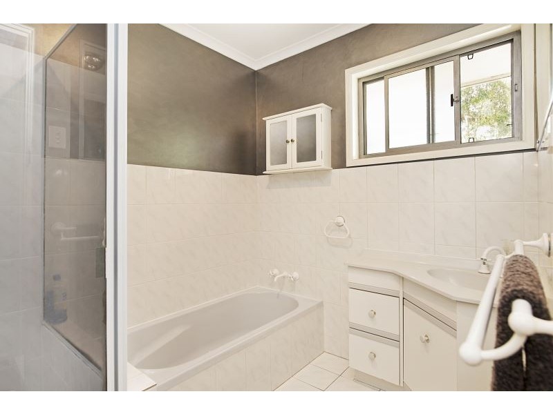 17 Seligan Street, Albany Creek QLD 4035